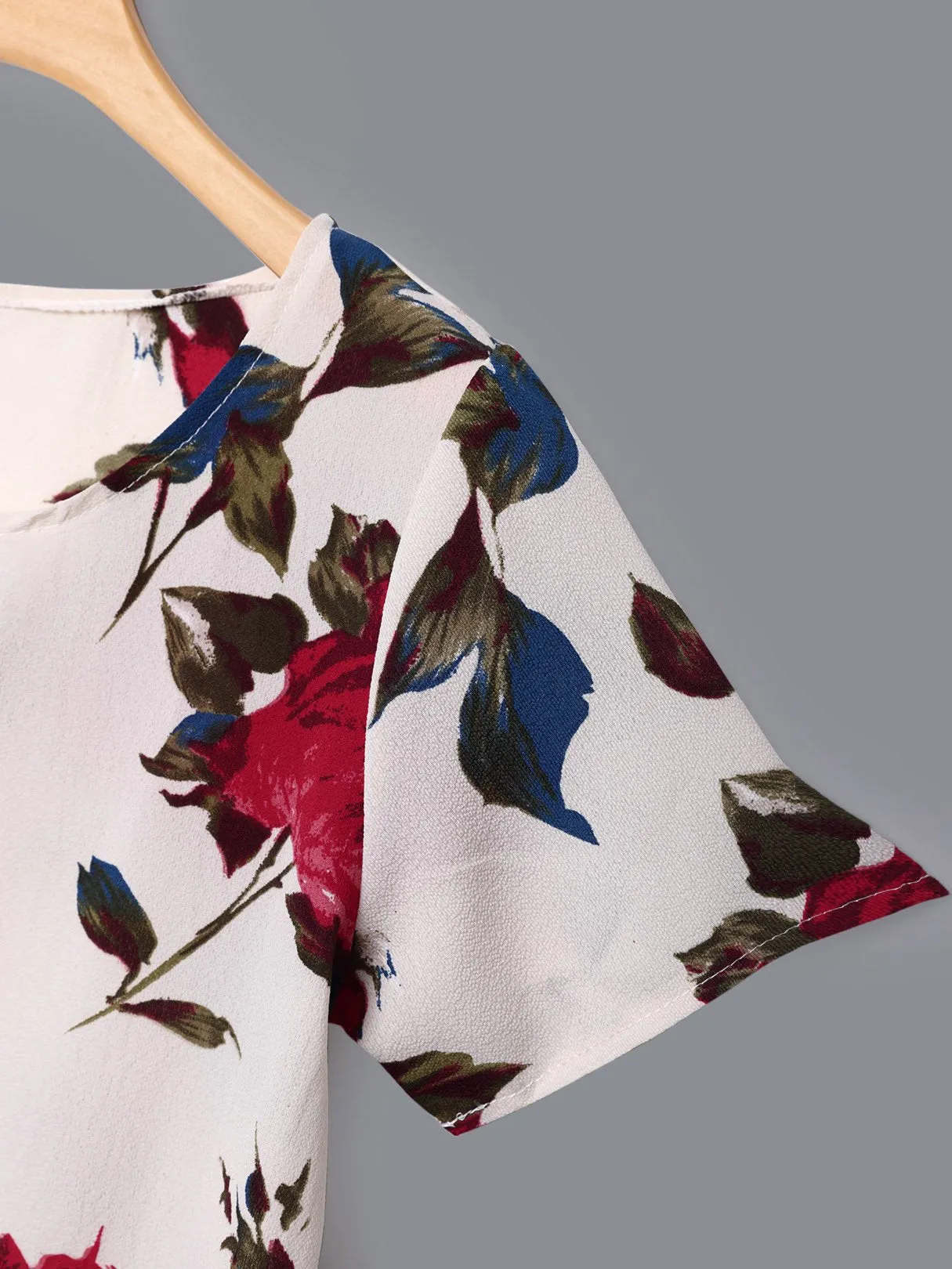 Custom Round Neck Floral Print Short Sleeve Beige T-Shirts